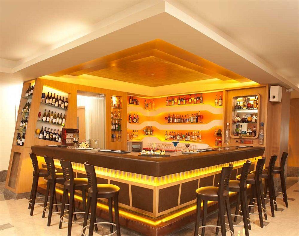 Radisson Blu Suites Gurgaon Eksteriør billede