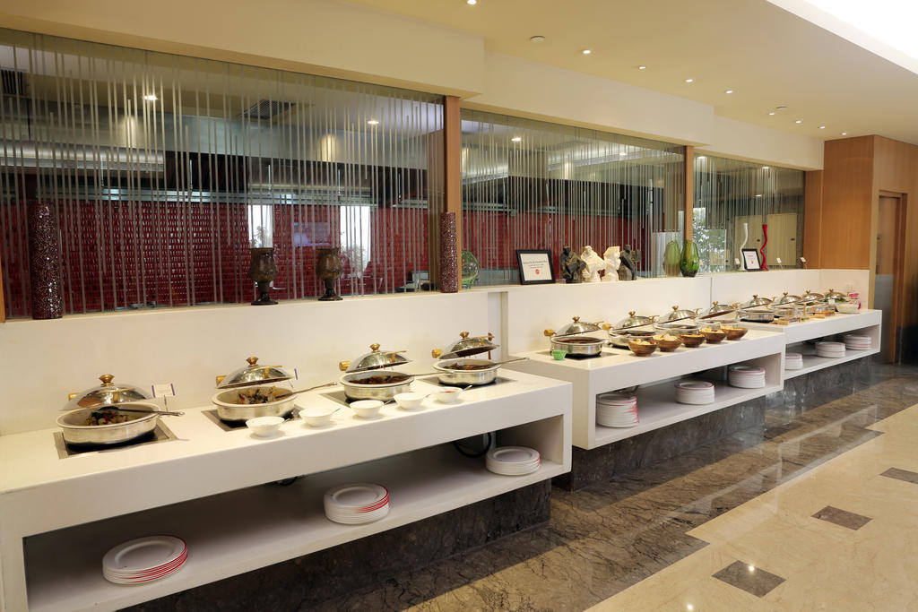 Radisson Blu Suites Gurgaon Eksteriør billede