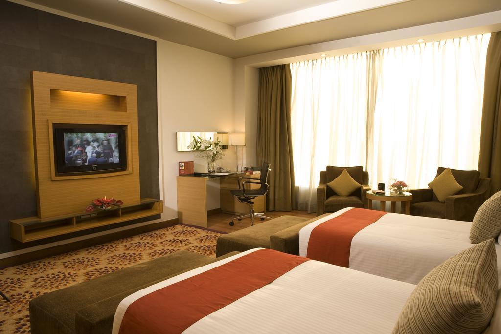 Radisson Blu Suites Gurgaon Eksteriør billede